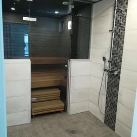 kylpyhuone- ja saunatilat